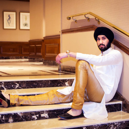 Singer Kabir. Pic 3. (1)