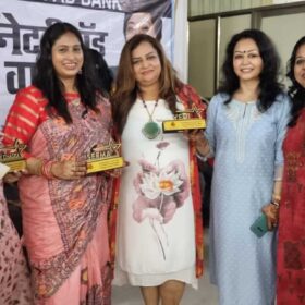 WEE – Women Entrepreneurs Enclave team received awards from Dr. Bharti Lavhekar, MLA Versova Vidhan Sabha (10)