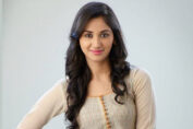 Nikita Dutta gets her nail extension