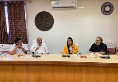 Smt. Pooja Sharma attended a meeting at the South Indian Film Chamber of Commerce (SIFCC) Building (4)