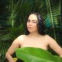 Nikita Rawal Covers Her nudity with a Banana Leaf! (4)