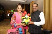 Special Screening of Isha Koppikar's Love You Loktantra for BJP Maharashtra President