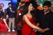 Urvashi Rautela touches megastar Chiranjeevi’s feet