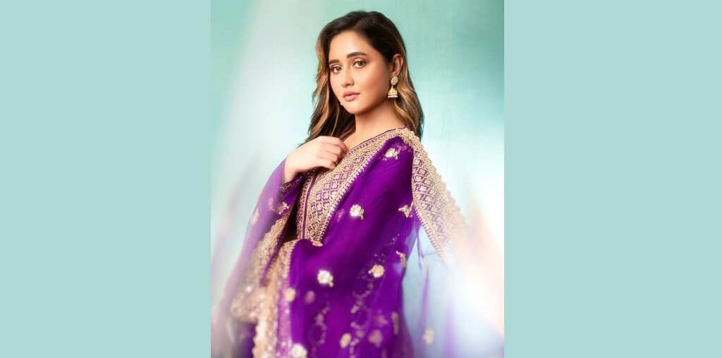 Rashami Desai shares her views on Dussehra